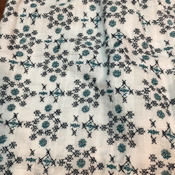 Bob Timberlake Women's sz Med embroidered white blue tassel fringe shorts 4" - Picture 6 of 9